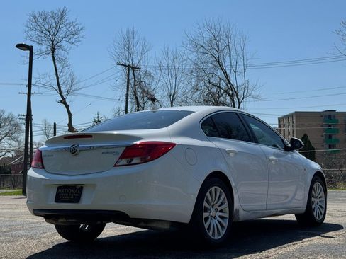 Used 2011 Buick Regal CXL w/ RL2 Preferred Equipment Group FWD image 8
