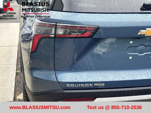 Used 2025 Chevrolet Equinox LT w/ Convenience Package II AWD/4WD image 14
