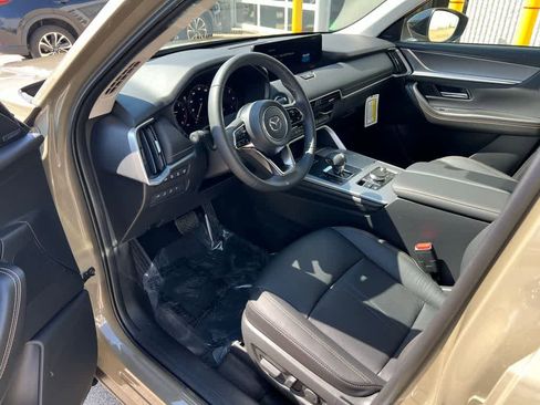 Certified 2025 MAZDA CX-70 3.3 Turbo w/ Premium Package image 11