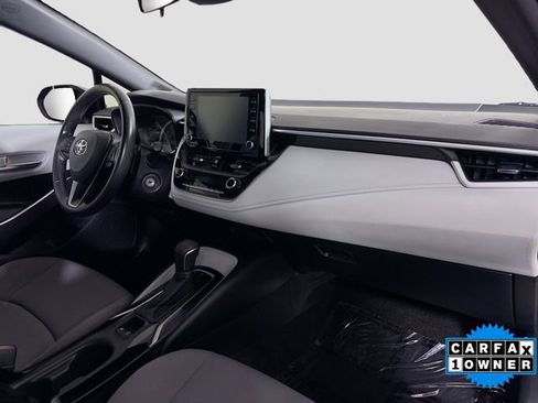 Used 2020 Toyota Corolla SE FWD image 25