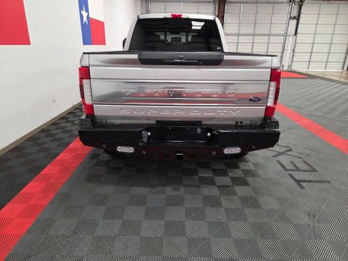 Used 2017 Ford F250 Platinum w/ Platinum Ultimate Package image 20
