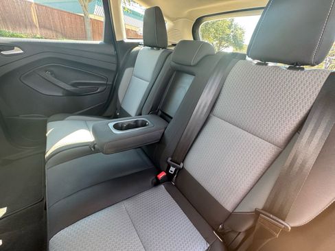 Used 2017 Ford C-MAX SE image 30