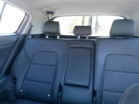 Used 2017 Kia Sportage SX image 37