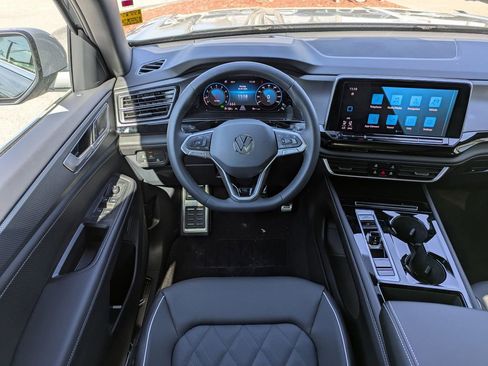 New 2026 Volkswagen Atlas Cross Sport SEL Premium R-Line AWD/4WD image 21