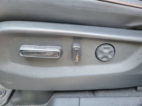 Used 2025 Honda Odyssey Elite image 30