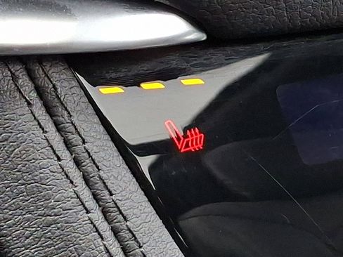 Certified 2025 Cadillac XT5 Premium Luxury image 36