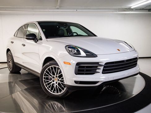 Certified 2023 Porsche Cayenne Platinum Edition AWD/4WD image 9