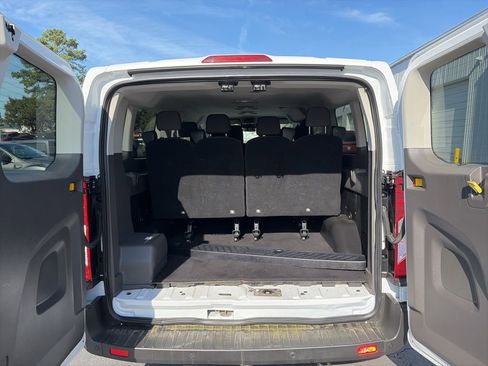 Used 2024 Ford Transit 350 XLT image 10