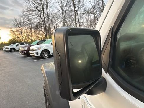 Used 2025 Jeep Wrangler Unlimited Rubicon 4xe w/ Safety Group image 38