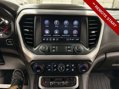 Used 2023 GMC Acadia SLE w/ Driver Convenience Package image 12
