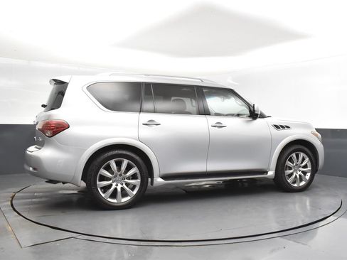 Used 2013 INFINITI QX56 2WD w/ Theater Pkg image 8