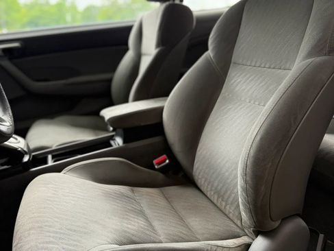 Used 2010 Honda Civic LX image 8