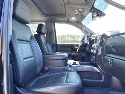 Used 2021 GMC Sierra 2500 Denali w/ Denali Ultimate Package image 28
