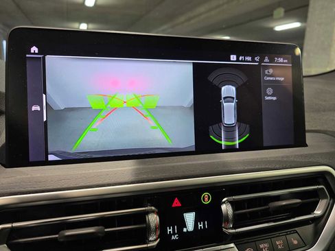 Used 2022 BMW X3 xDrive30i w/ Premium Package 2 image 17