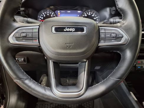 Used 2022 Jeep Compass Latitude w/ Convenience Group AWD/4WD image 11