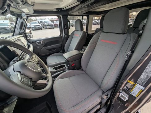 New 2026 Jeep Wrangler Unlimited Rubicon image 14