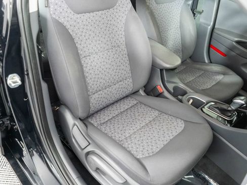 Used 2017 Hyundai Ioniq SEL FWD image 7