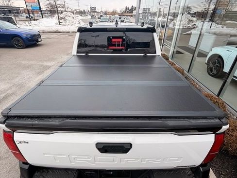 Used 2025 Toyota Tacoma TRD Pro w/ Tow Tech Package AWD/4WD image 7