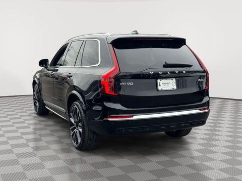Certified 2026 Volvo XC90 B6 Plus w/ Protection Package image 5