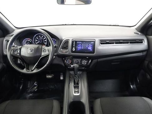 Used 2021 Honda HR-V Sport image 14