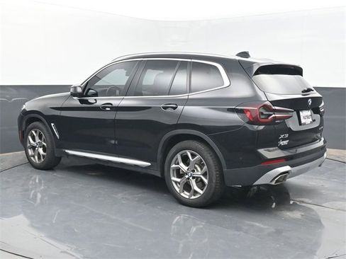 Used 2023 BMW X3 xDrive30i image 3