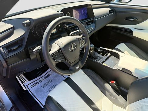 Used 2023 Lexus ES 350 F Sport w/ Accessory Package (Z2) image 26