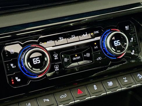 New 2026 GMC Sierra 2500 AT4X AWD/4WD image 16