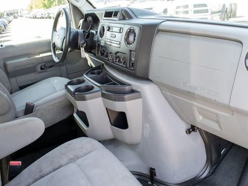 Used 2011 Ford E-250 and Econoline 250 w/ PWR Group image 11