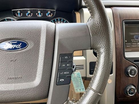 Used 2014 Ford F150 Lariat w/ Equipment Group 501A Mid image 11