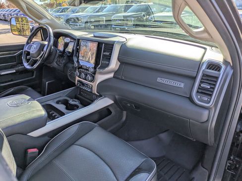 Used 2019 RAM 2500 Laramie image 41