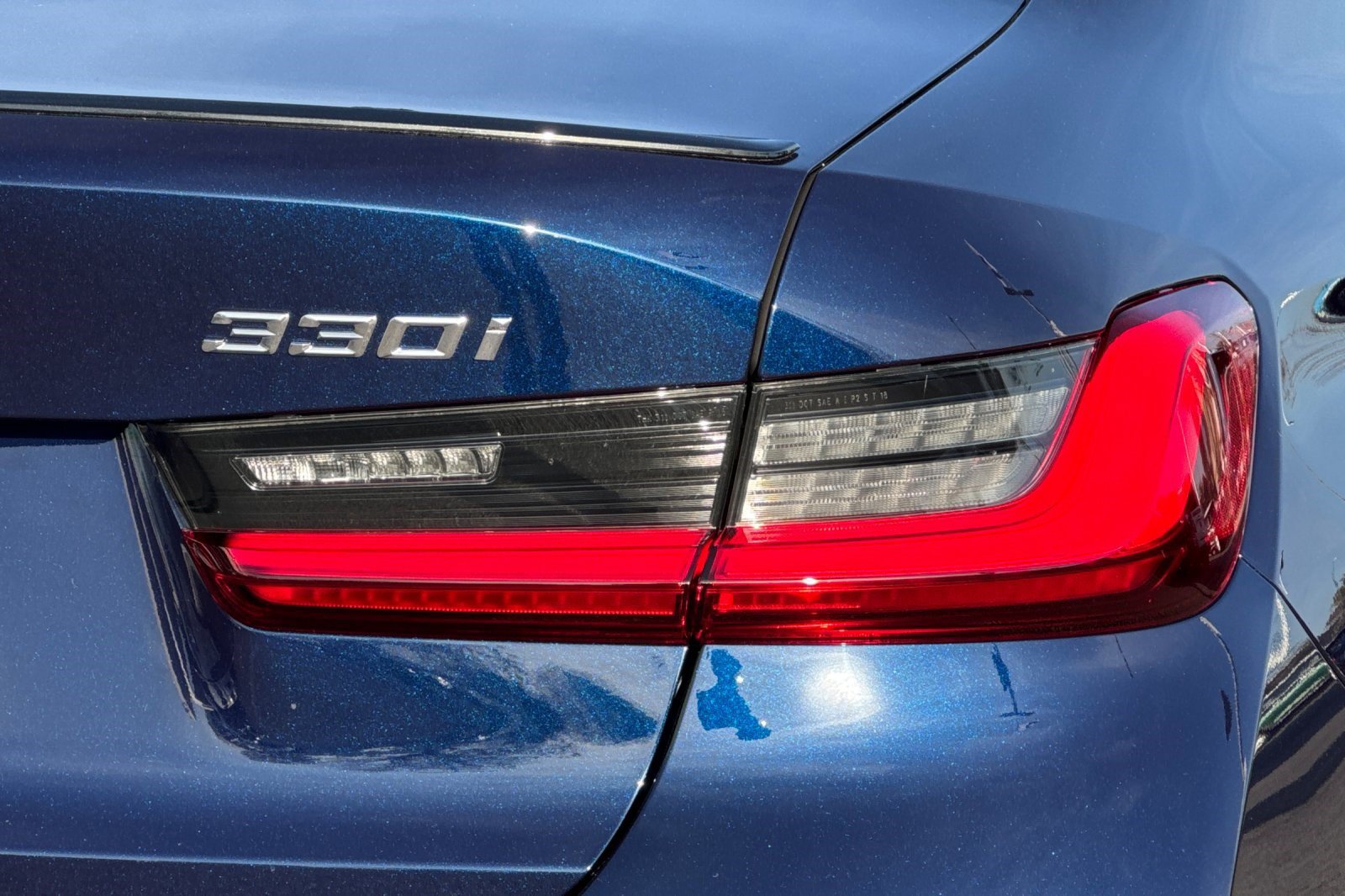 Used 2026 BMW 330i Sedan w/ M Sport Package RWD image 26