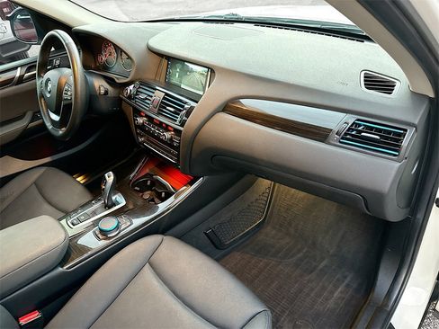 Used 2017 BMW X3 xDrive28i image 34