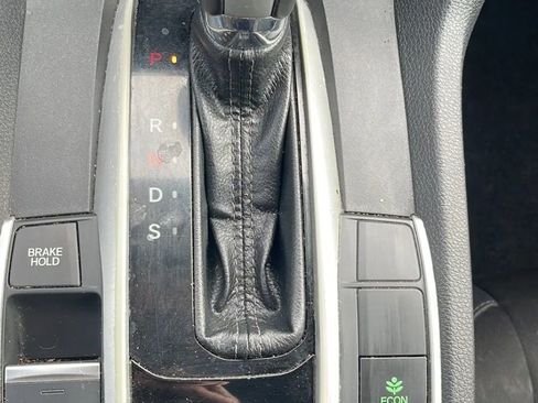 Used 2020 Honda Civic Sport image 26