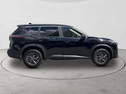 Used 2026 Nissan Rogue SV AWD/4WD image 4