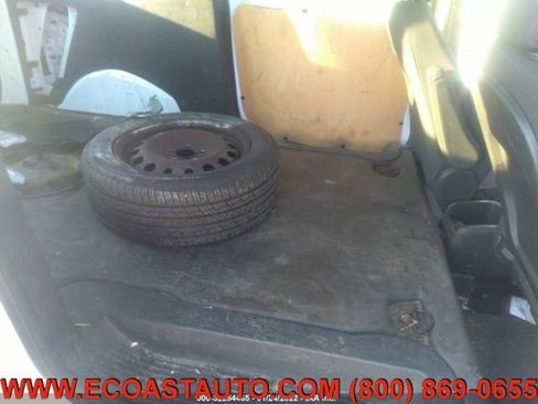 Used 2015 Ford Transit Connect XL image 9