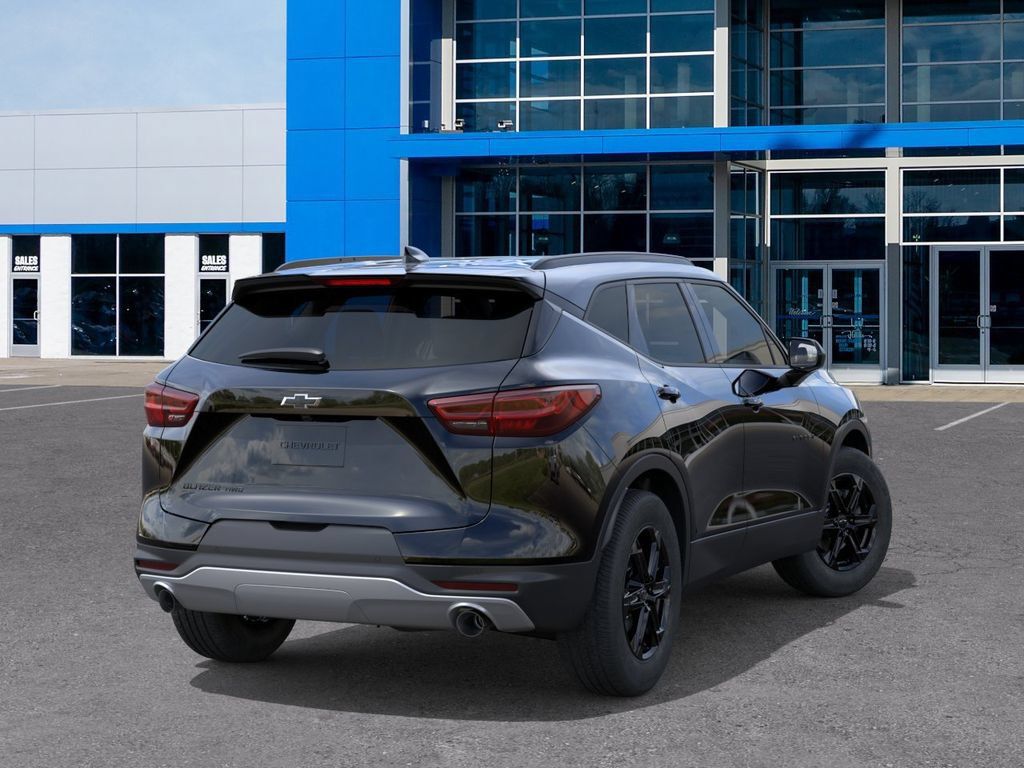 New 2026 Chevrolet Blazer LT w/ Convenience Package AWD/4WD image 4