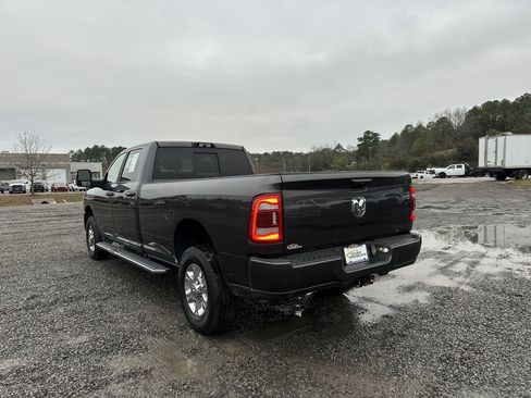 Used 2023 RAM 2500 Big Horn w/ Level B Equipment Group image 5