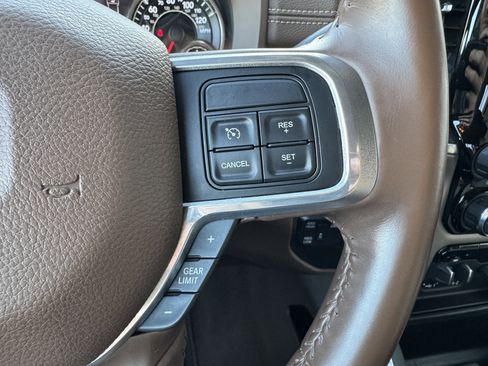 Used 2021 RAM 2500 Laramie image 13