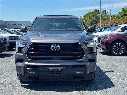 Used 2025 Toyota Sequoia SR5 w/ SR5 Premium Package AWD/4WD image 8