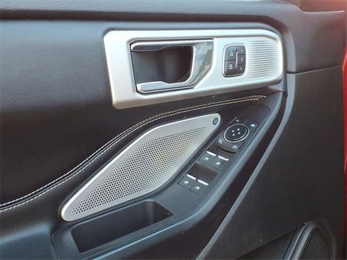 Used 2020 Ford Explorer ST w/ Premium Technology Package image 8