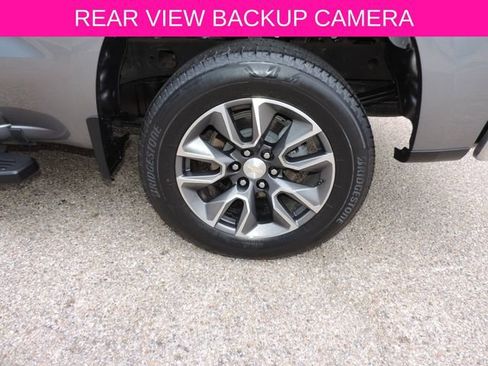 Used 2021 Chevrolet Silverado 1500 LT RWD image 11