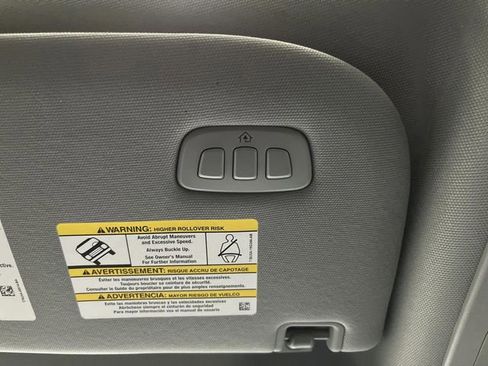 Used 2025 Ford F350 Lariat w/ Black Appearance Package image 30