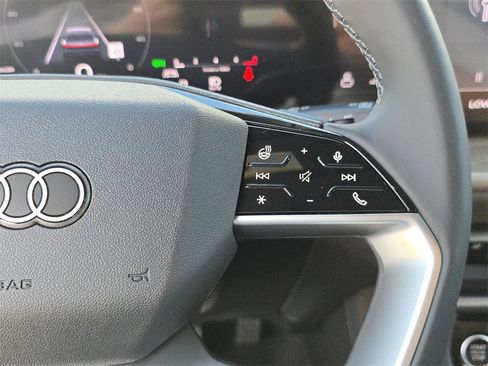 New 2025 Audi Q5 Premium image 21