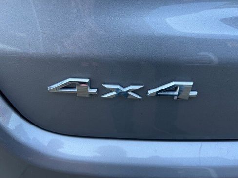 Certified 2024 Jeep Compass Limited image 11