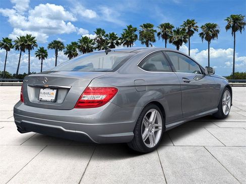 Used 2014 Mercedes-Benz C 250 Coupe image 4