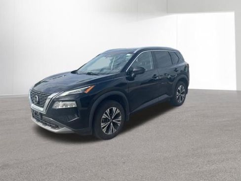 Used 2021 Nissan Rogue SV w/ Premium Package AWD/4WD image 2