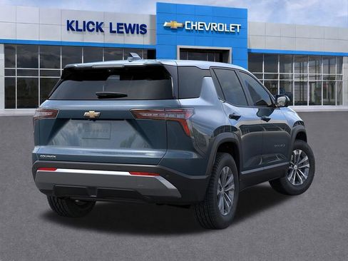New 2026 Chevrolet Equinox LT w/ Convenience Package II FWD image 4