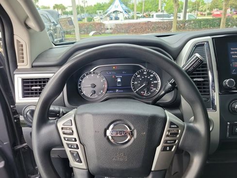 Used 2021 Nissan Titan SV w/ Accessory Utility Package RWD image 21