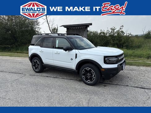 New 2025 Ford Bronco Sport Outer Banks w/ Outer Banks Tech Package+ image 1