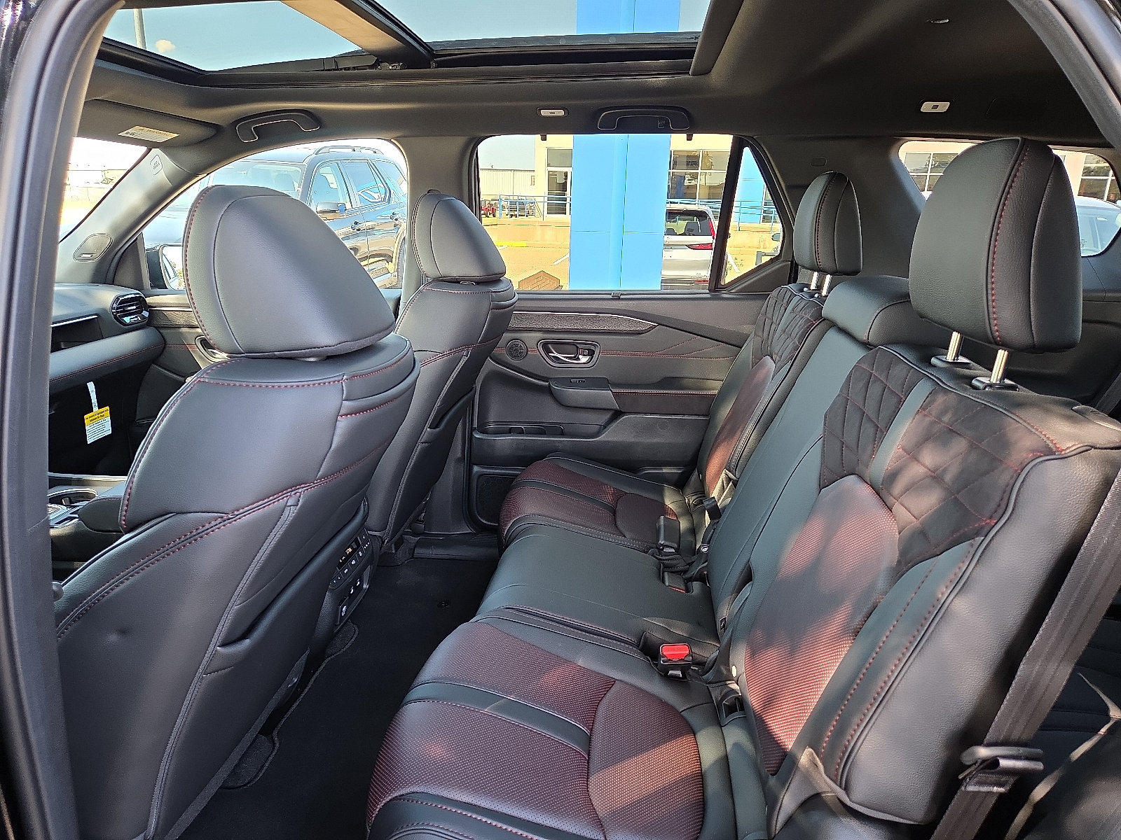 New 2026 Honda Pilot Black Edition image 10